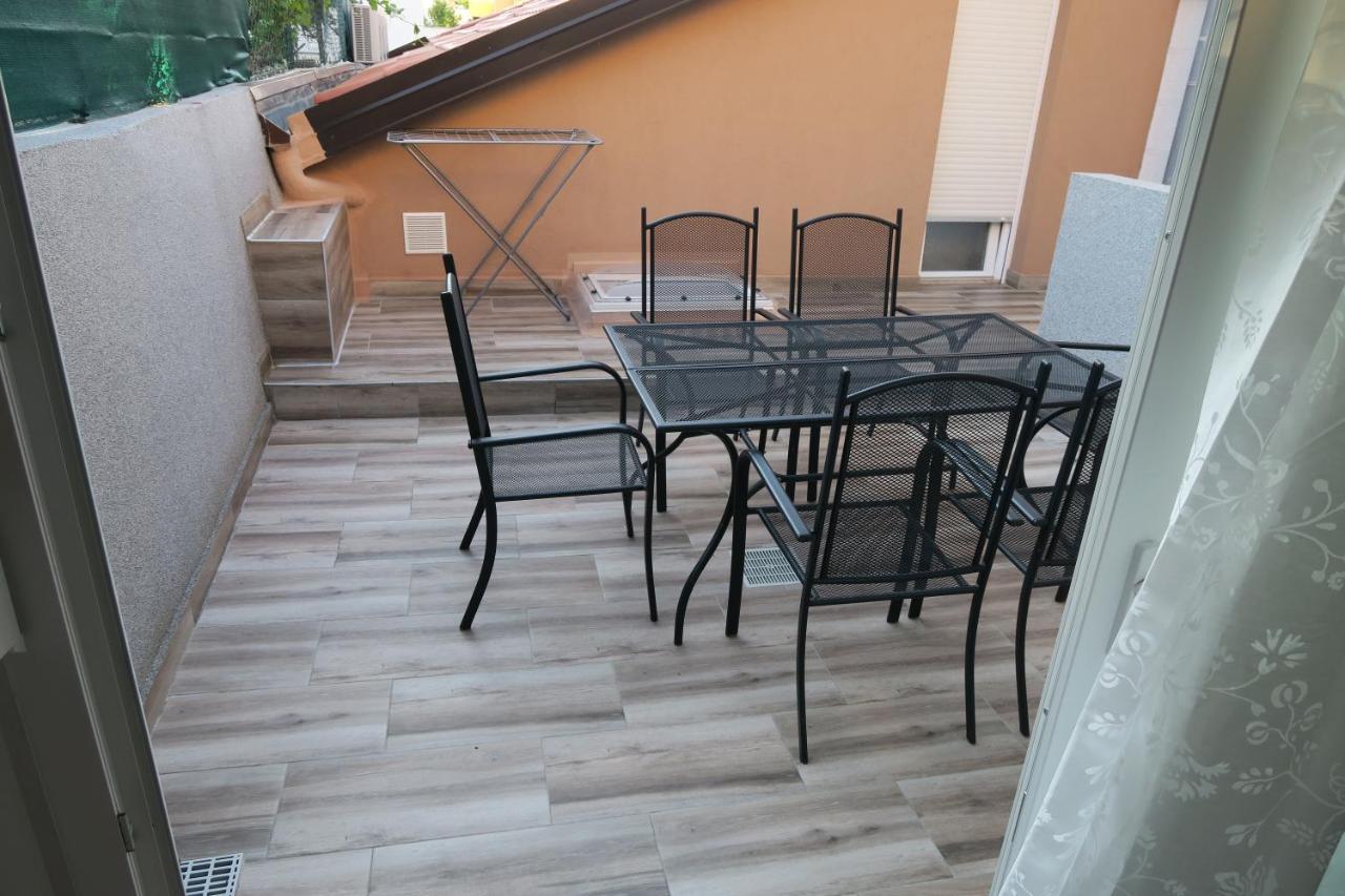 Holiday Home Ljubicic Baška Exterior foto